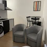 Place St Epvre - Cosy Studio Renove
